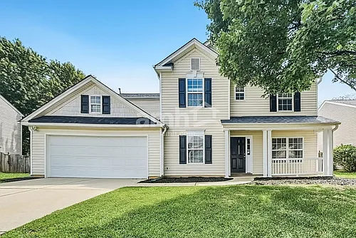 3911 Laurel View Cir Photo 1