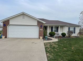 1405 Colonial Ct, Berne, IN 46711