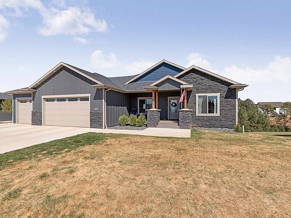 2nd image of 5816 Cloud Peak Dr