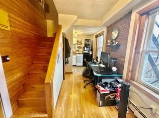 435 Hanover St #4CK, Boston, MA 02113