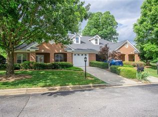 110 Knops Nob Dr, Mooresville, NC 28115