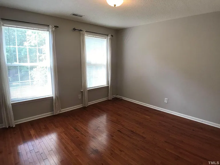 114 Hidden Rock Ct — Photo 19