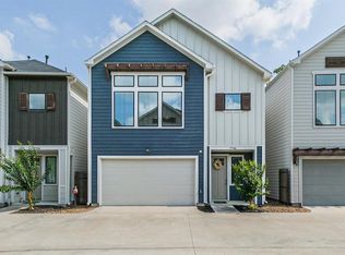 7706 Nasser Ln, Houston, TX 77055