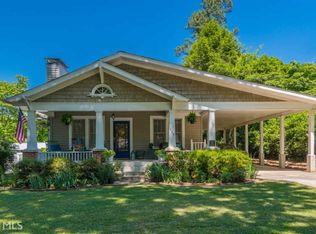 538 Maple St, Cornelia, GA 30531