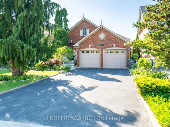 1143 Carding Mill Pl, Mississauga, ON L5W 1C4
