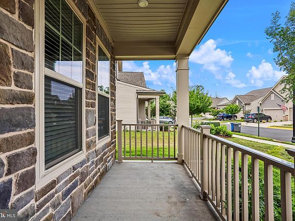 3rd image of 6470 Purple Aster Ln