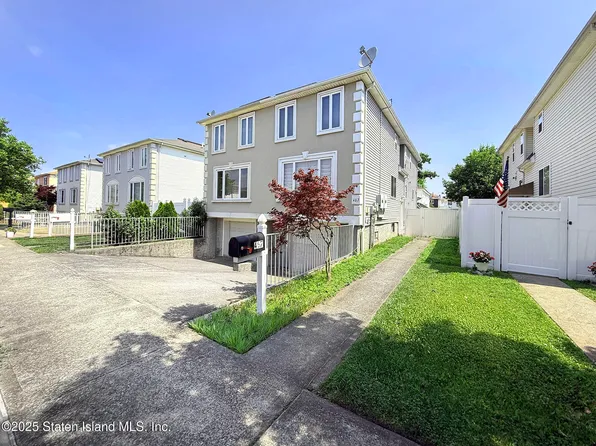 467 Dongan Hills Ave, Staten Island, NY 10305