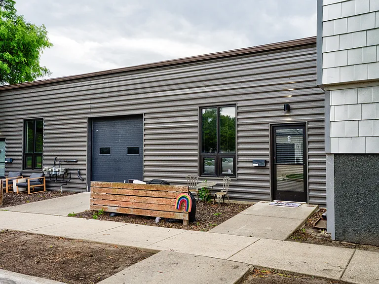1300 Batavia Ave #2 — Photo 38