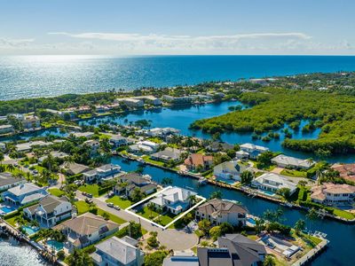 21 Eleuthera Dr, Ocean Ridge, FL, 33435