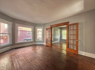 411 Oak St, Kalamazoo, MI 49007