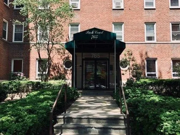 765 Bronx River Road #4J, Bronxville, NY 10708