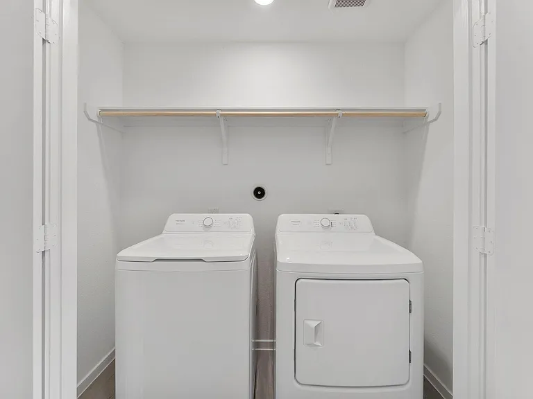 706 Umbrella Tree Dr — Photo 25