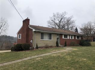 220 Meadowbrook Ave, Wexford, PA
