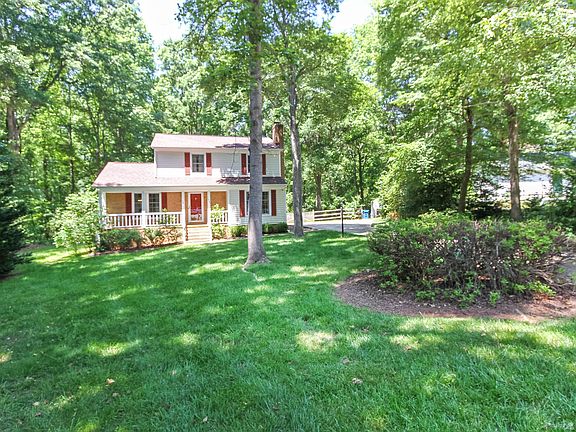 Quiet cul-de-sac location