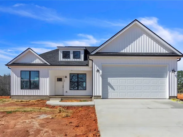146 Clyde Arnold Rd, Starr, SC 29684
