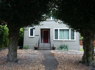 2348 N 50th St, Seattle, WA 98103