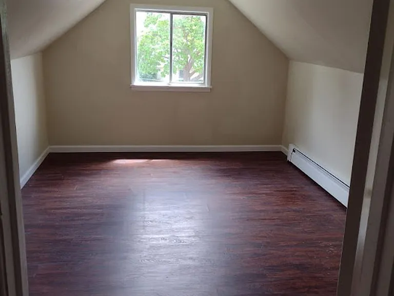 905 Nevada Ave — Photo 18