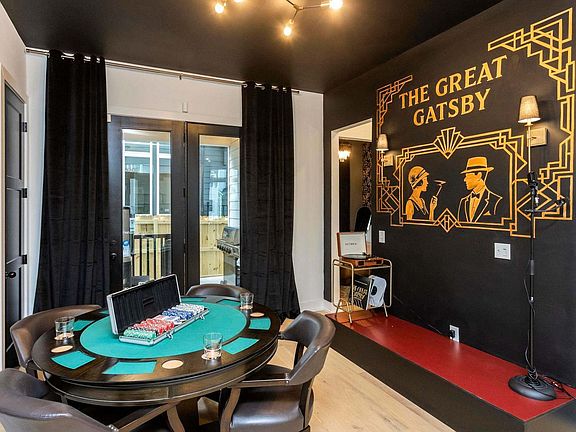 Building's Lounge
