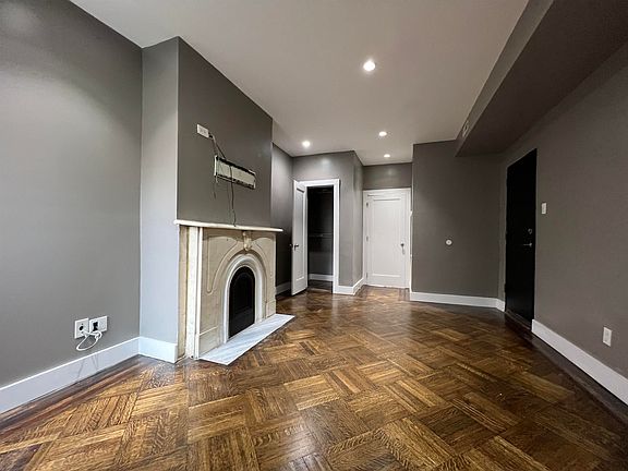 5th image of 158 Belmont Ave Floor 2