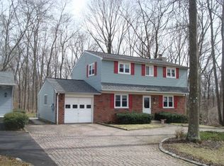 4195 E Campbell Rd, Pennsburg, PA 18073