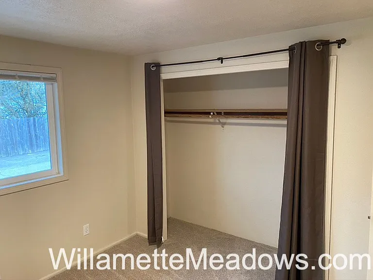 302 - 314 Monmouth-Independence Hwy — Photo 15