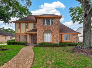 6210 Claridge Dr, Houston, TX 77096