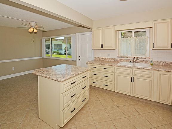 KITCHEN / BONUS