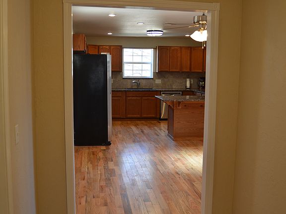 4th image of 2300 168th Ave NE