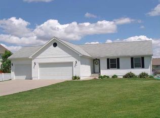 225 SE 64th St, Pleasant Hill, IA 50327