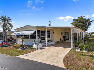 786 Roses Ln, North Fort Myers, FL, 33917