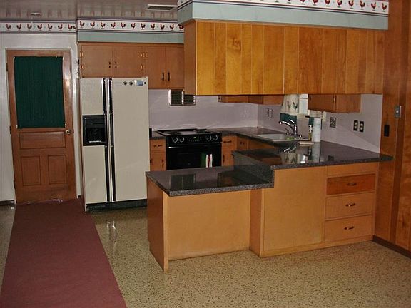 4th image of 195 Eloise Dr