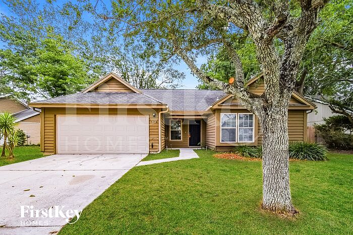 1st image of 8546 Moss Pointe Trl S