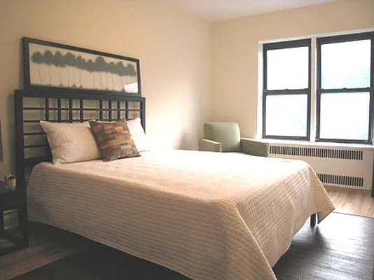 Sold by Metropolitan Equities | media 28