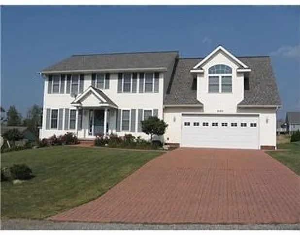 4165 Appleberry Dr photo 1