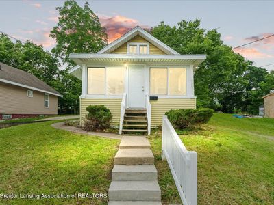 820 Middle St, Lansing, MI, 48915