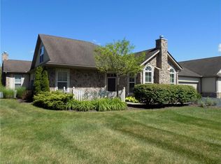 316 Sandover Dr, Aurora, OH 44202