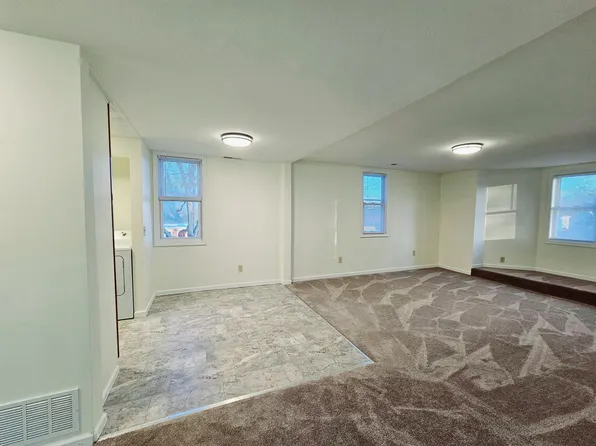 701 W High St Unit 1/2, Mount Vernon, OH 43050