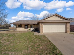 2100 Rey Dr, Woodway, TX 76712
