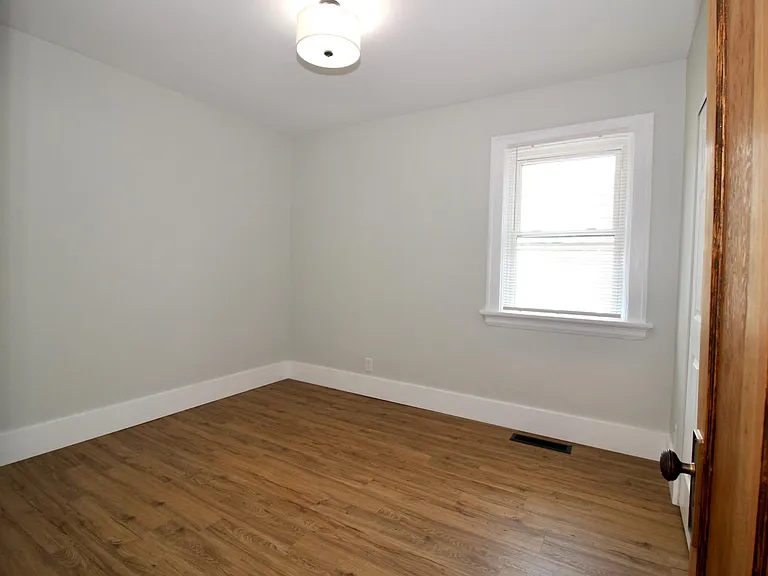 6841 Buckingham Pl — Photo 6