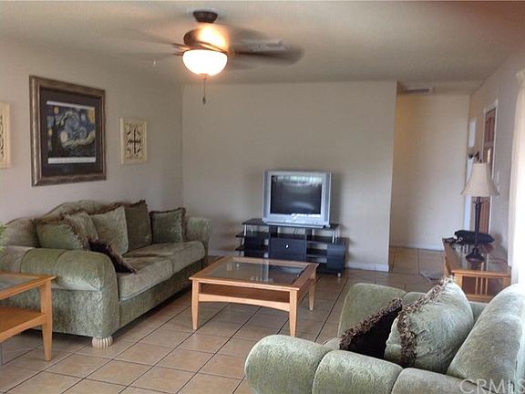 4th image of 27241 11th St