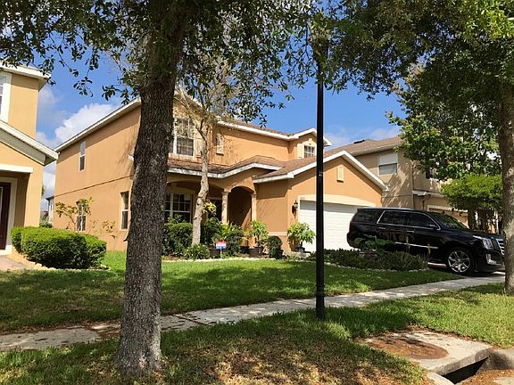 3rd image of 8866 Cameron Crest Dr