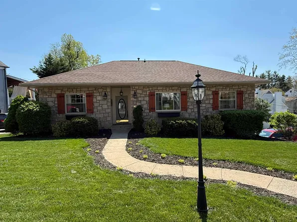 1919 Wiltshire Blvd, Huntington, WV 25701