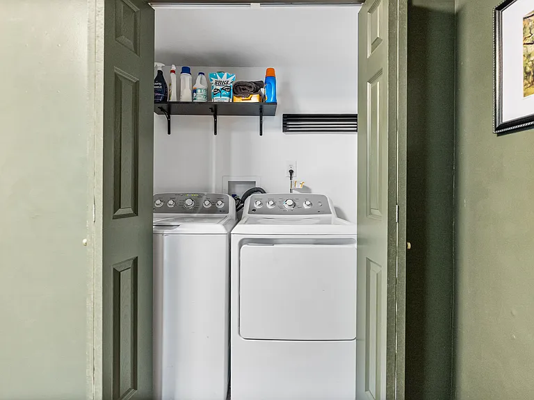2215 Utah St — Photo 16