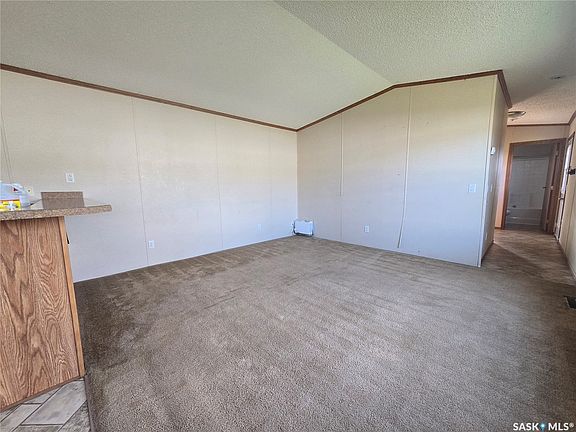 4th image of 125 1st Avenue SW