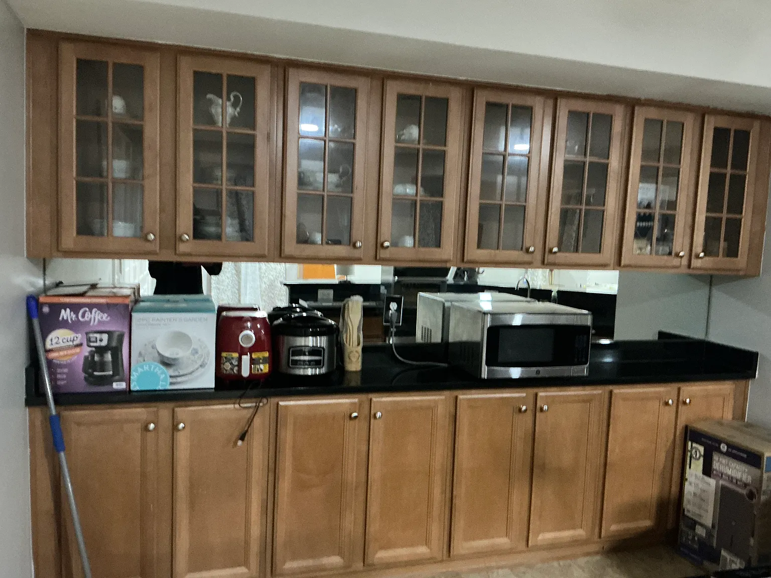 1 bed, 1650 sqft, $1,850 — Photo 4