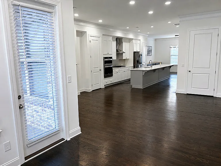 3756 Huger Pl SE — Photo 7
