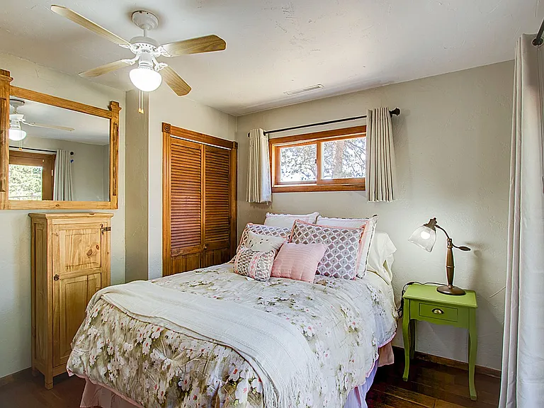 1040 Forest Hill Rd — Photo 24