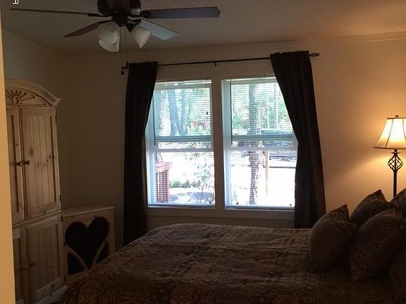 3rd image of 1470 W Comfy Ct