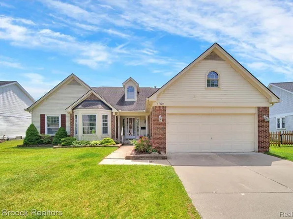 47170 Scarlet Dr S, Novi, MI 48374