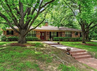 1903 Wes Hardin Cir, Bonham, TX 75418